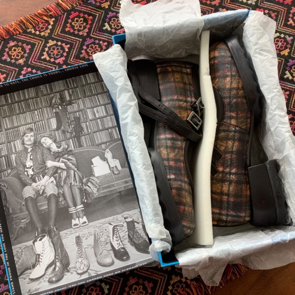 NIB Fluevog Unity Aimee plaid mary-janes size 9 - Picture 10 of 16